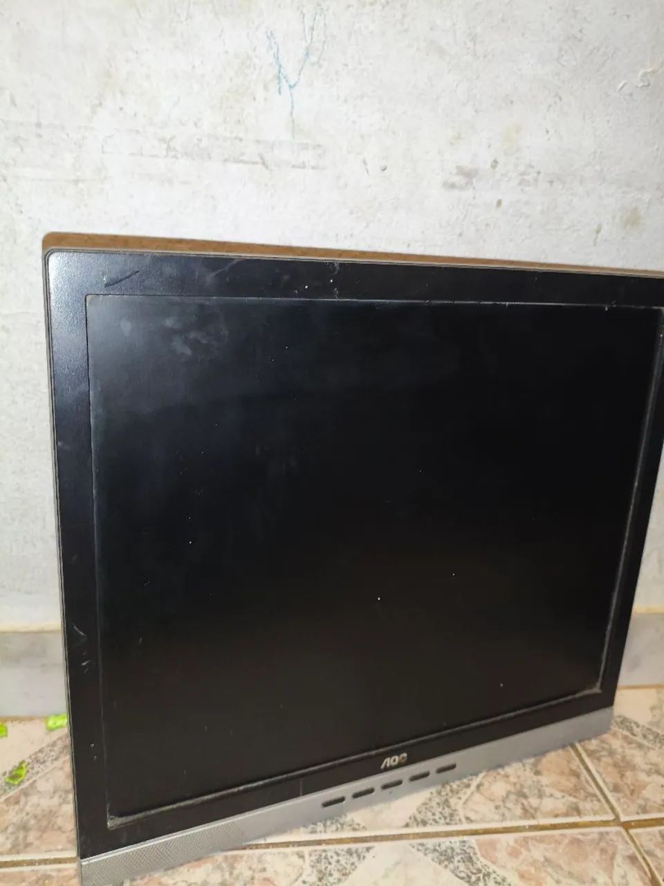 Tela AOC419359868332943361