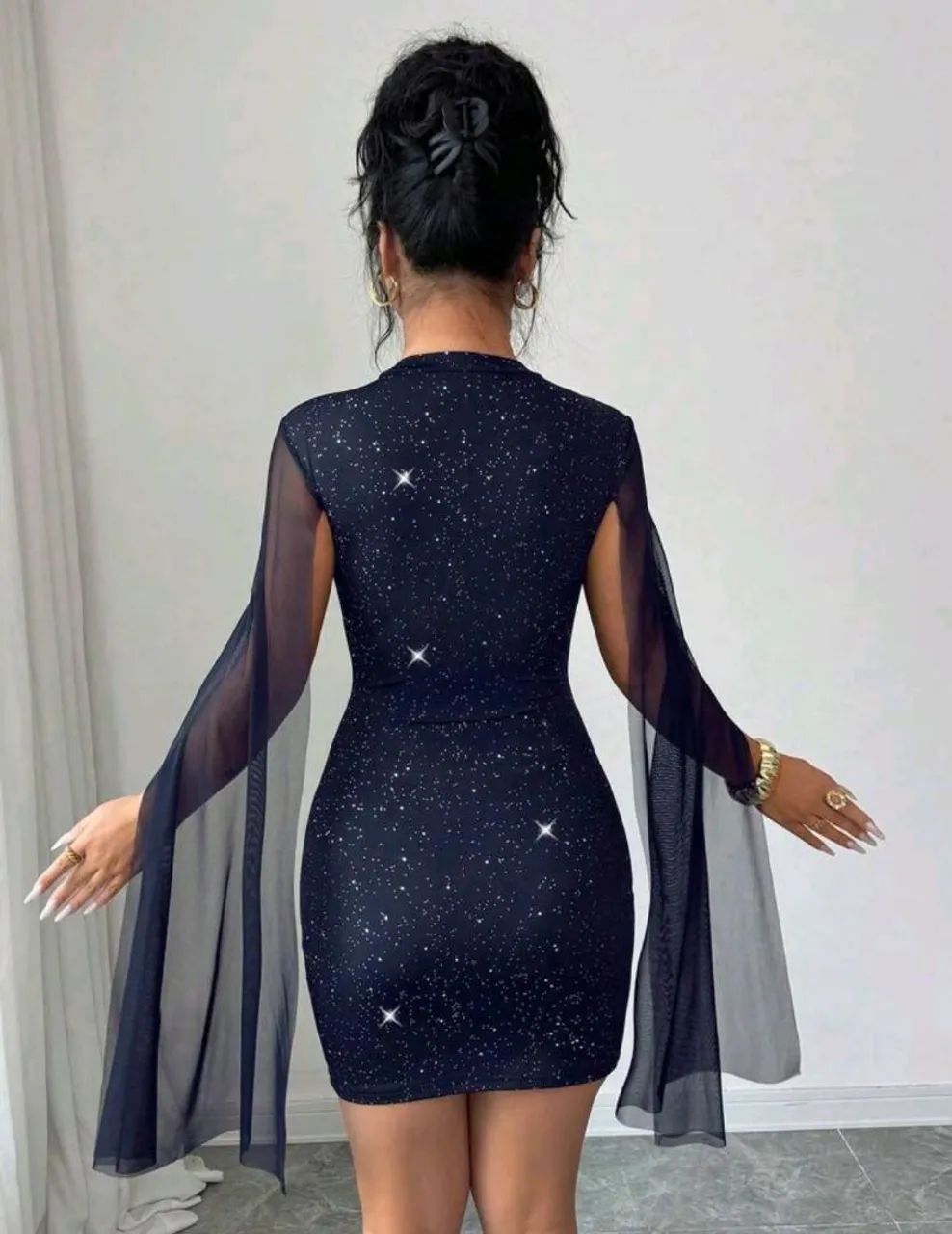 Vestido Brilhante Azul Marinho - Foto 2