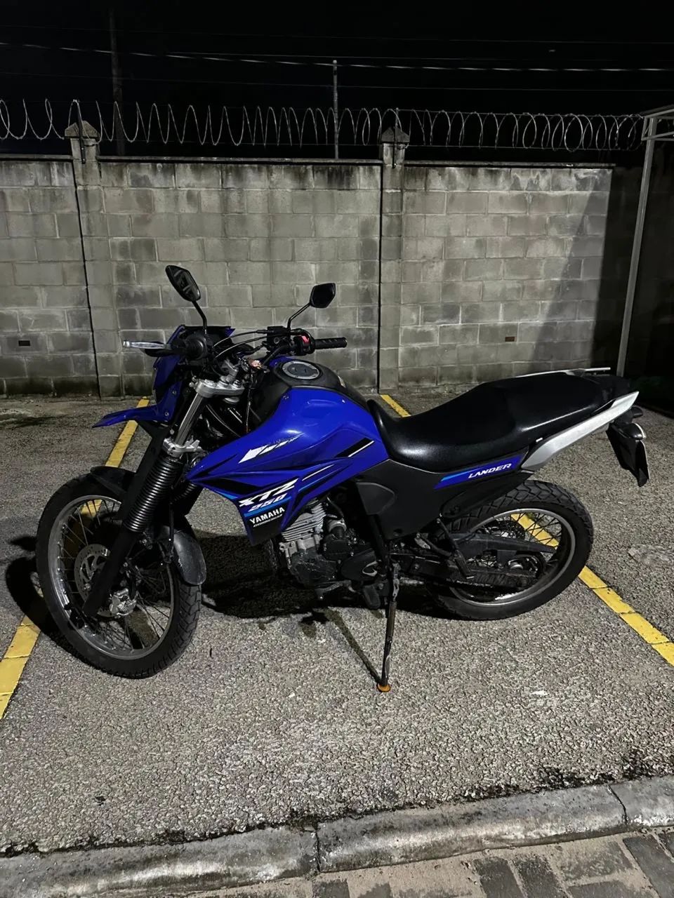 Xtz Lander 250  - Foto 4