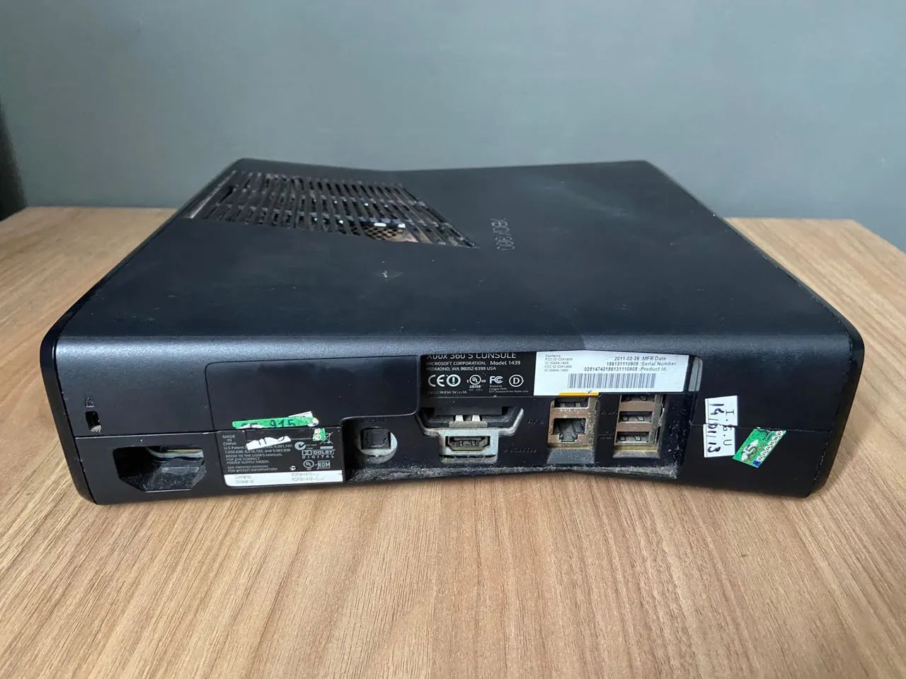 XBOX 360 SLIM COM LUZ VERMELHA (CÓDIGO 0101) - Foto 2