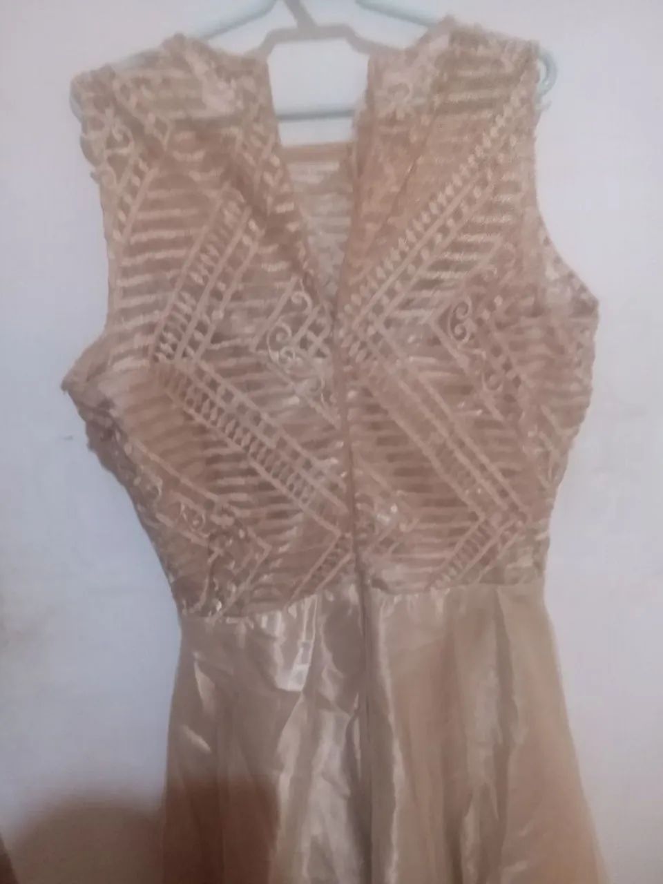 Vendo lindos vestidos de festa pra madrinha e daminhas - Foto 4