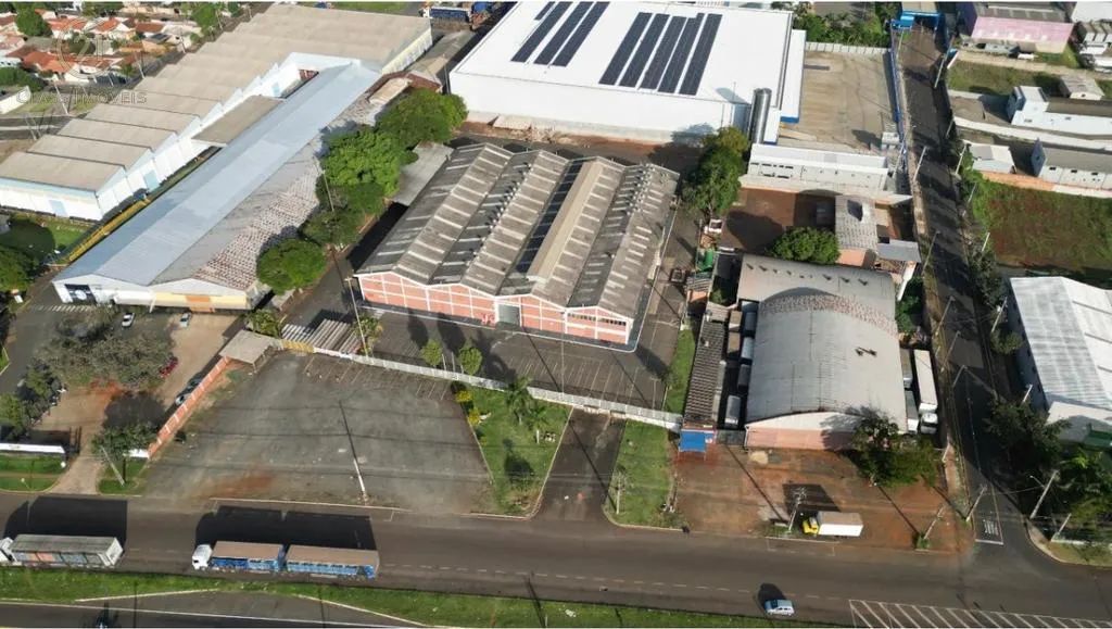 Barracão para alugar em Ibiporã, Centro, com 5100 m² - Foto 2
