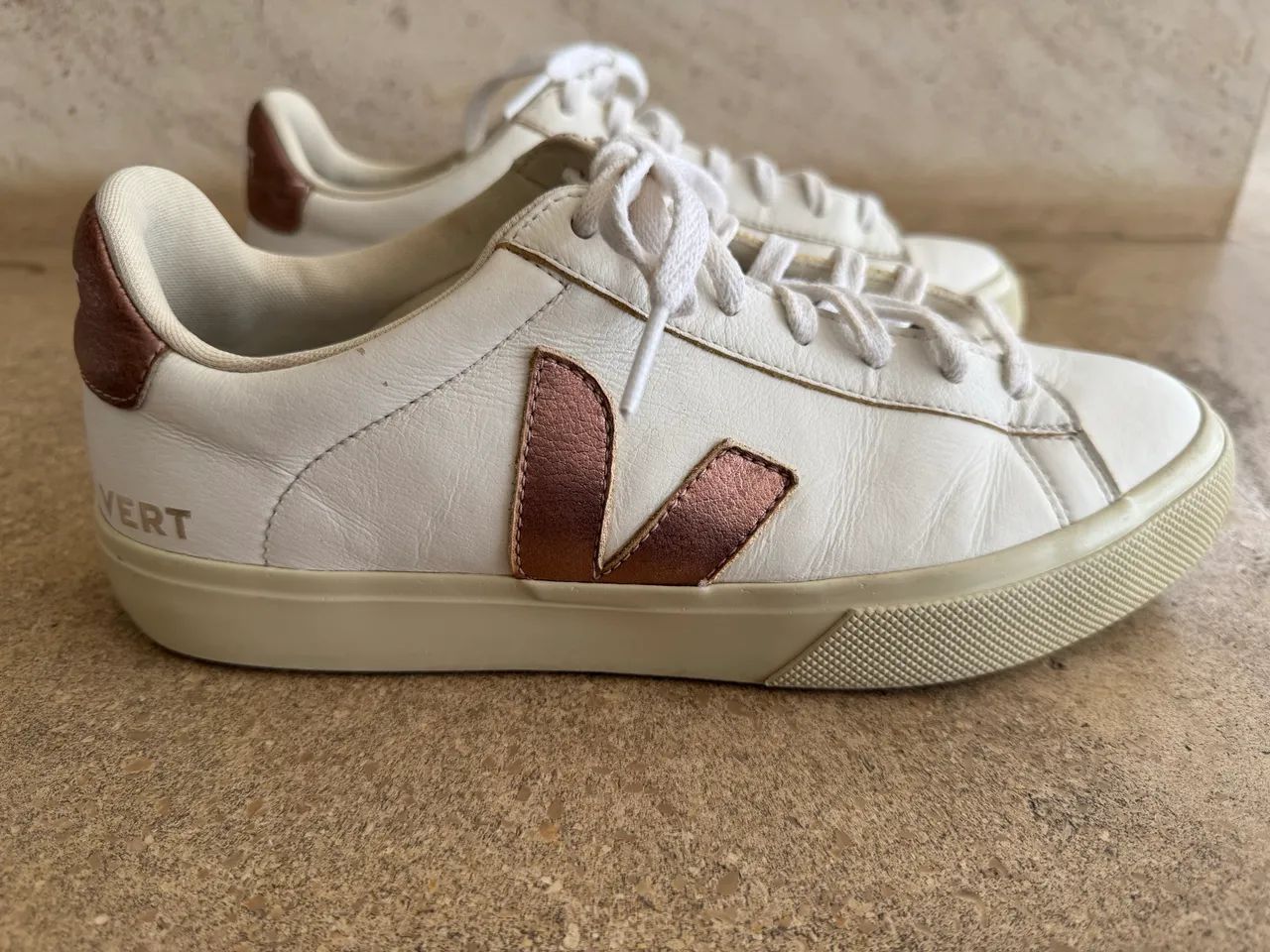 Tenis Vert / Veja 