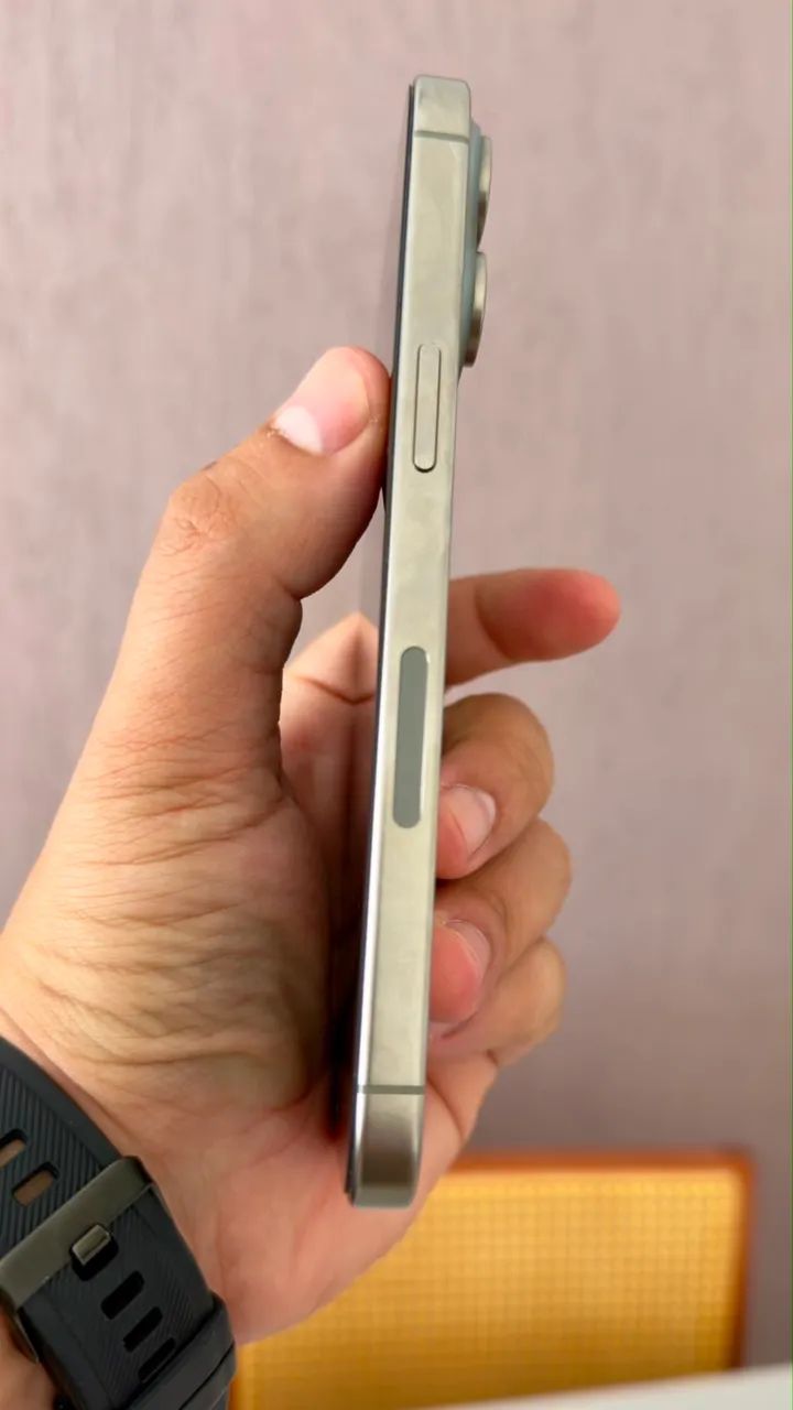 iPhone 15 pro Max titânio natural  - Foto 4