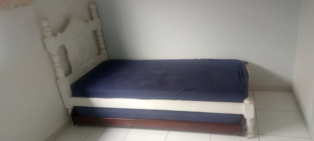 Bicama de madeira maciça 