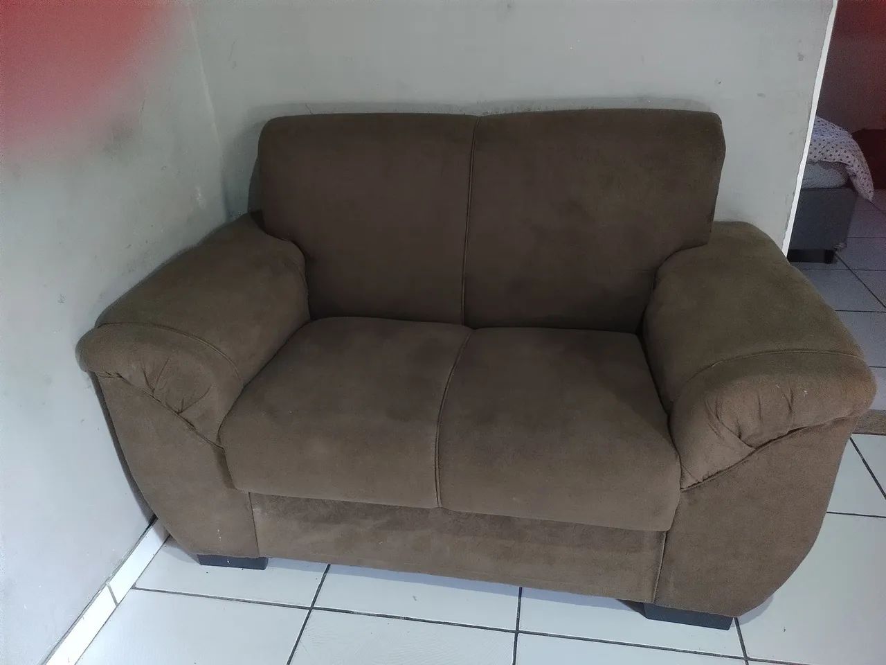 Vende -se sofá marrom escuro 2 e 3 lugares  - Foto 2