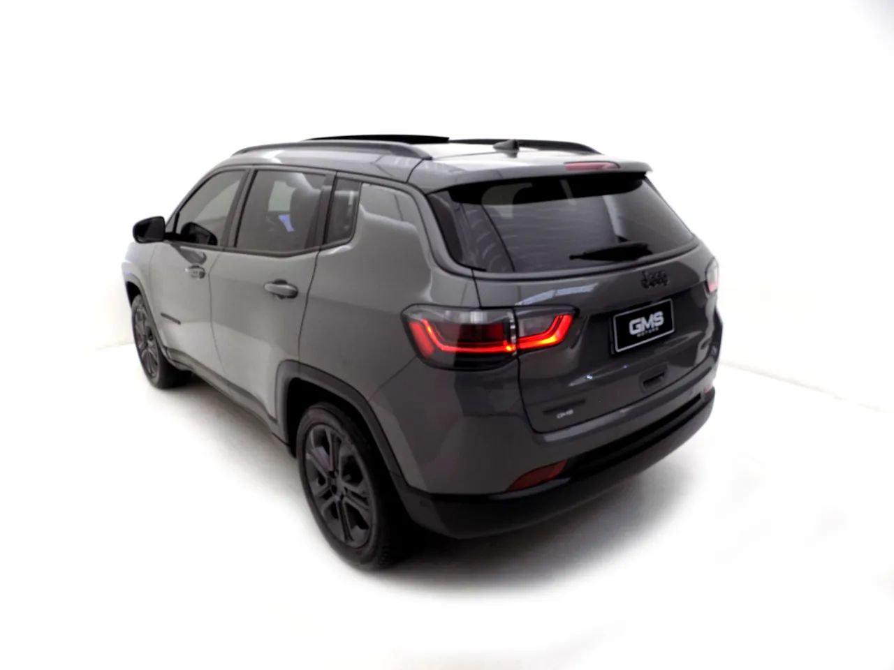 Jeep Compass Longitude Night Eagle 1.3 Flex 2025 - Foto 4
