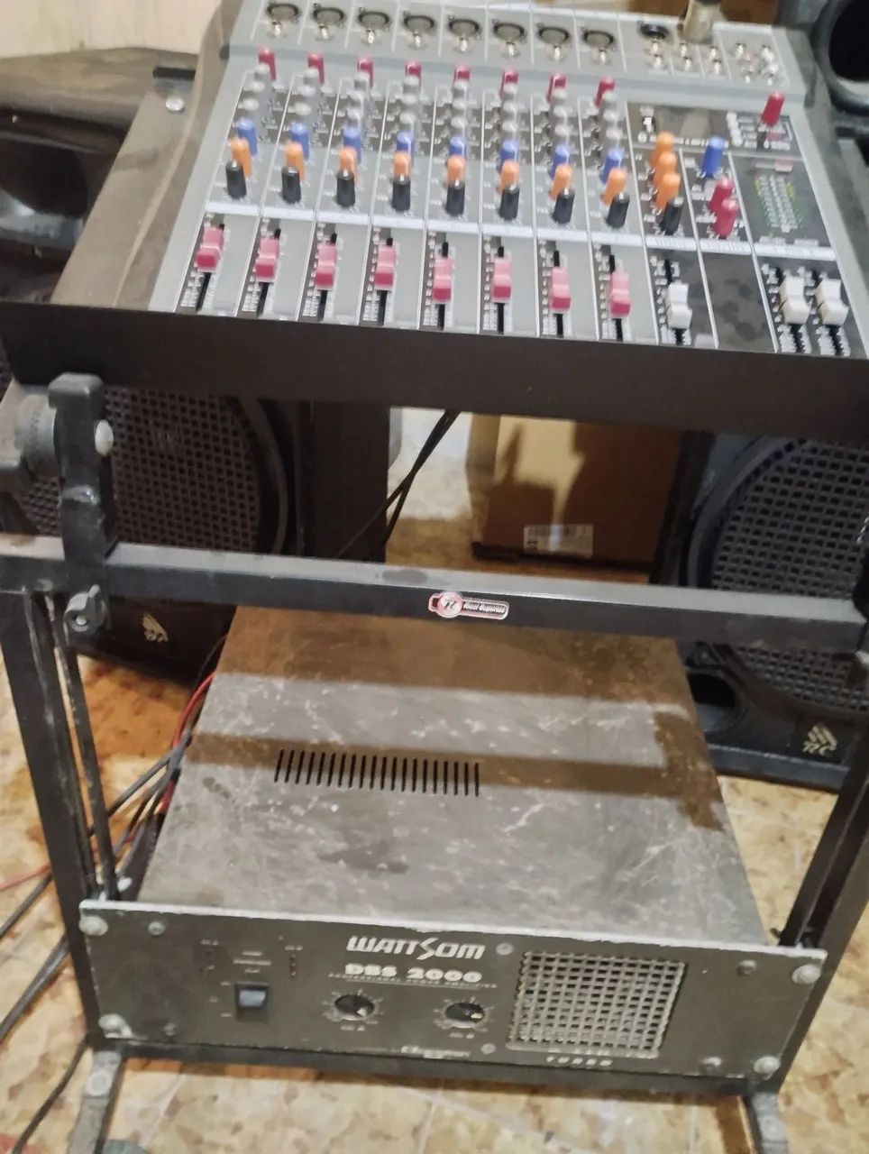 Equipamentos de som para igrejas e eventos 