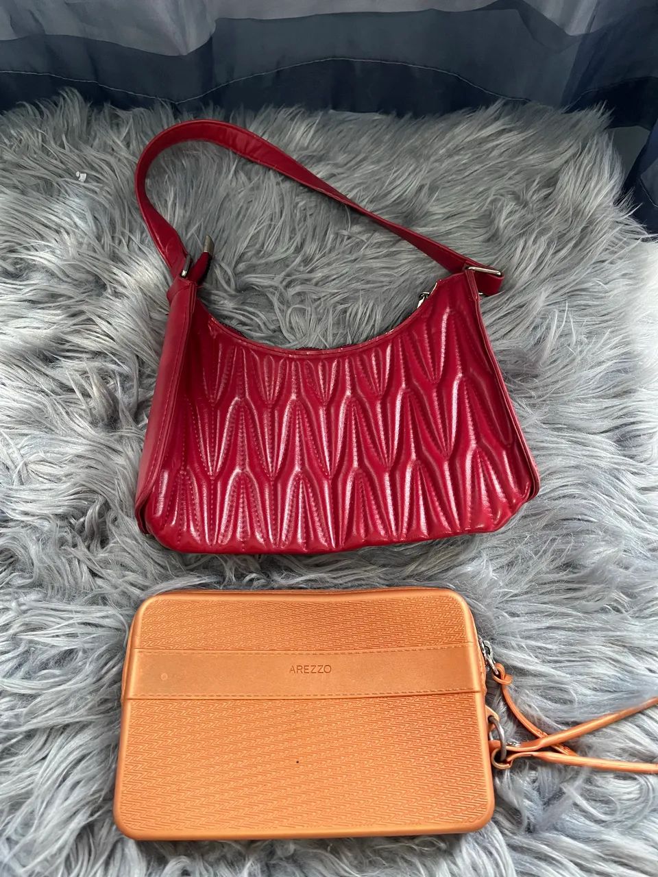 Bolsas Chenso, Petit Jolie, Via uno e Arezzo  - Foto 6