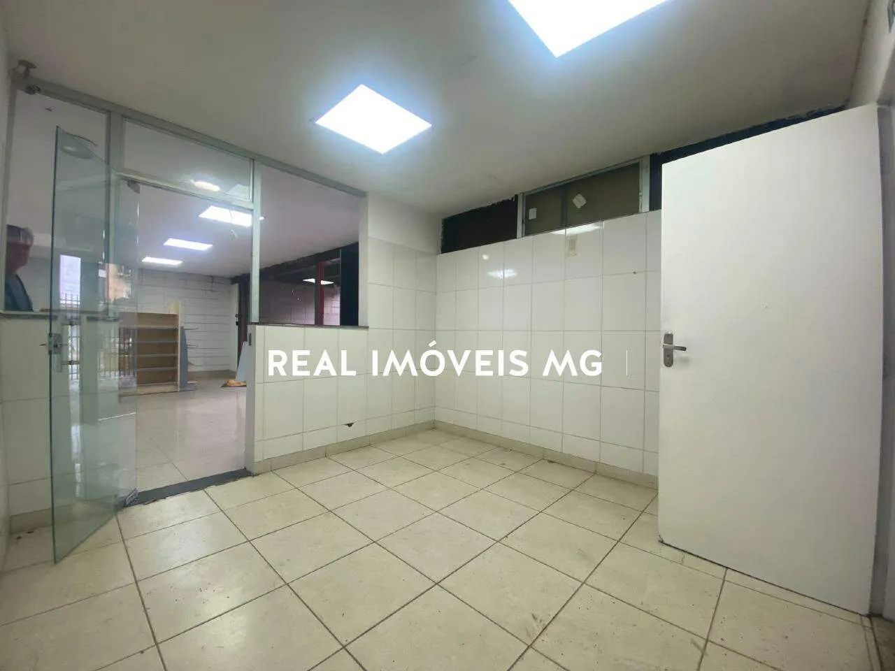 Loja para alugar com 420m² e 5 vagas no bairro Anchieta - Foto 5