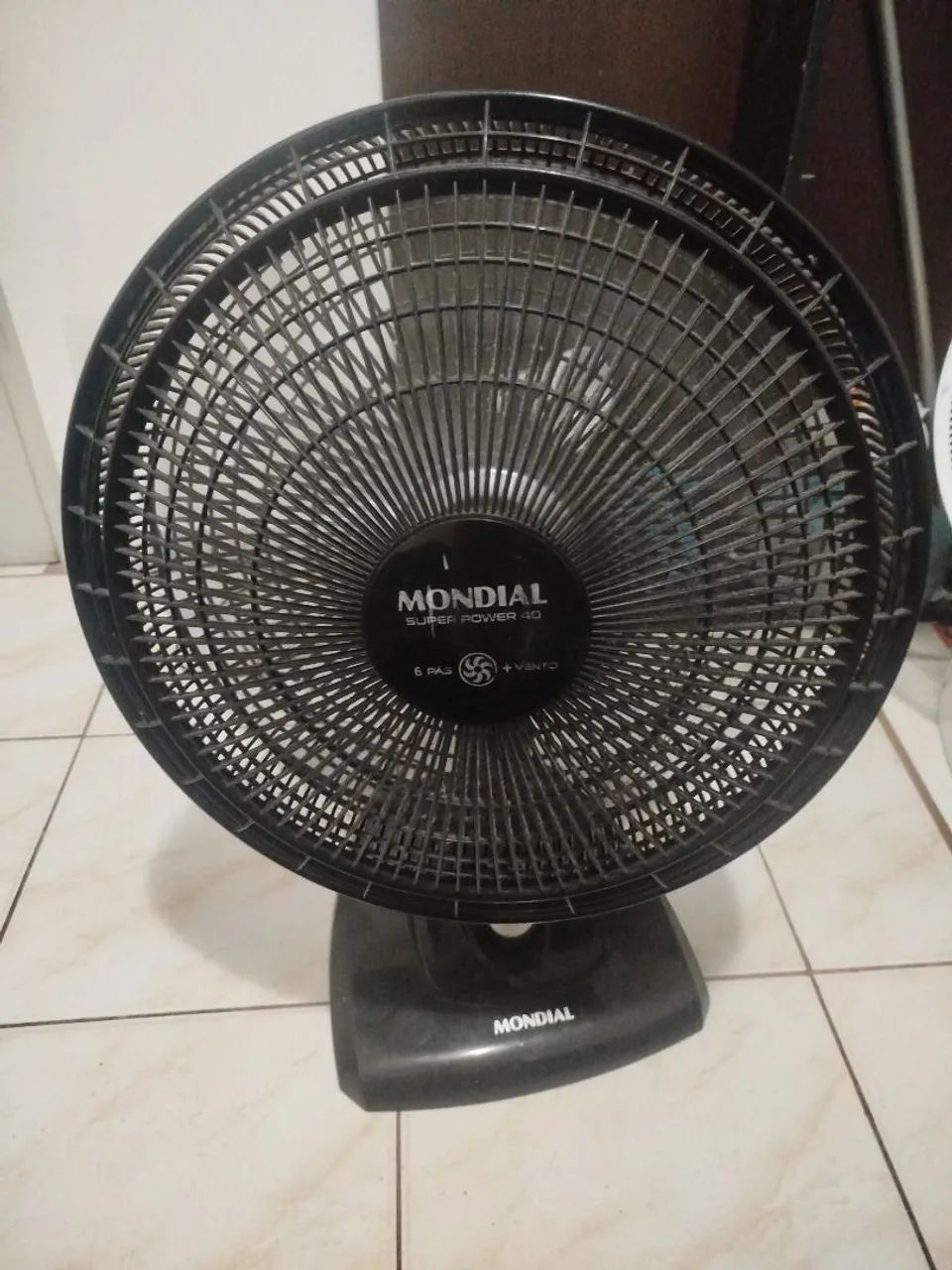 Ventilador mundial preto