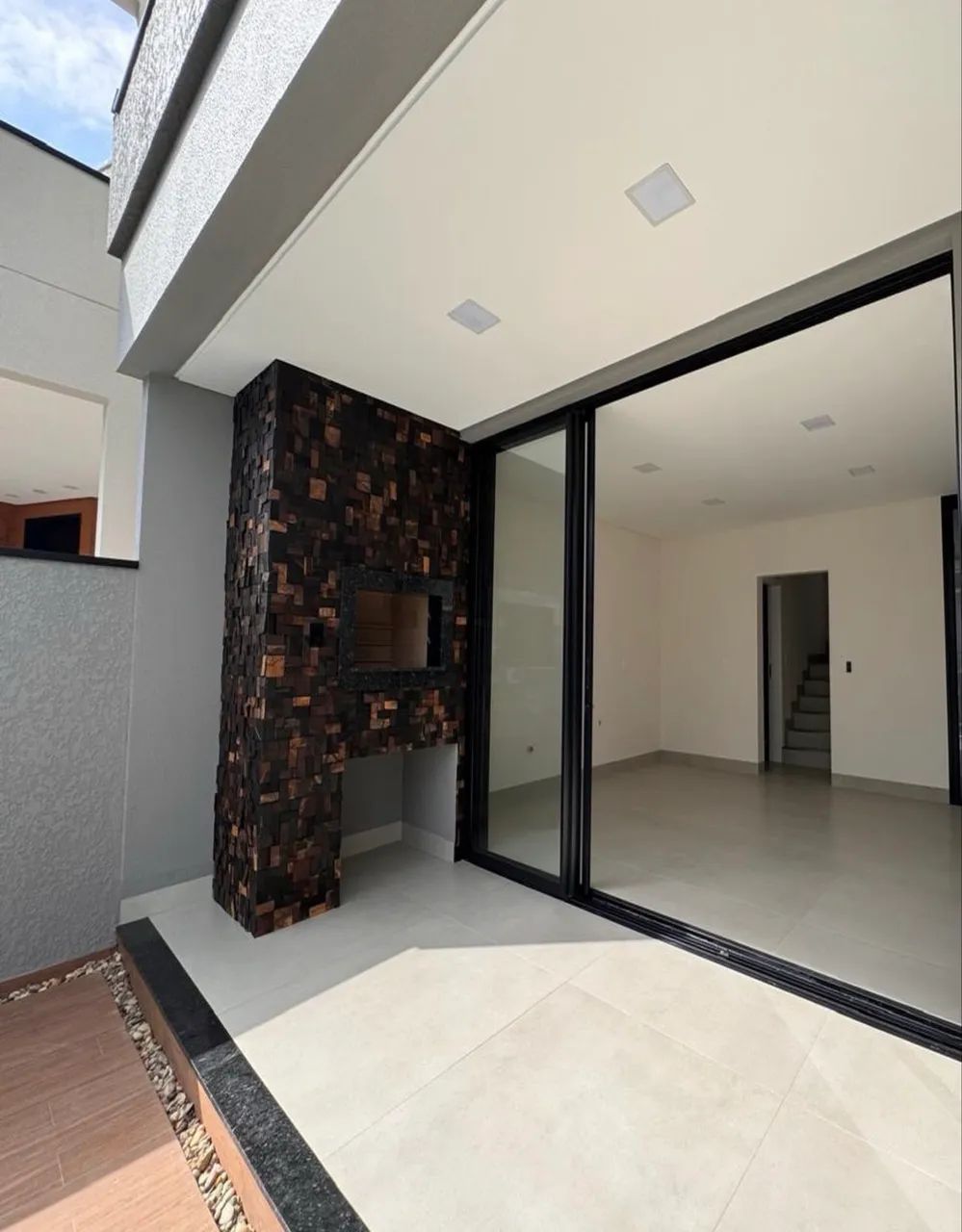 Casa com Alto padrão  com ótima posição solar - Foto 2