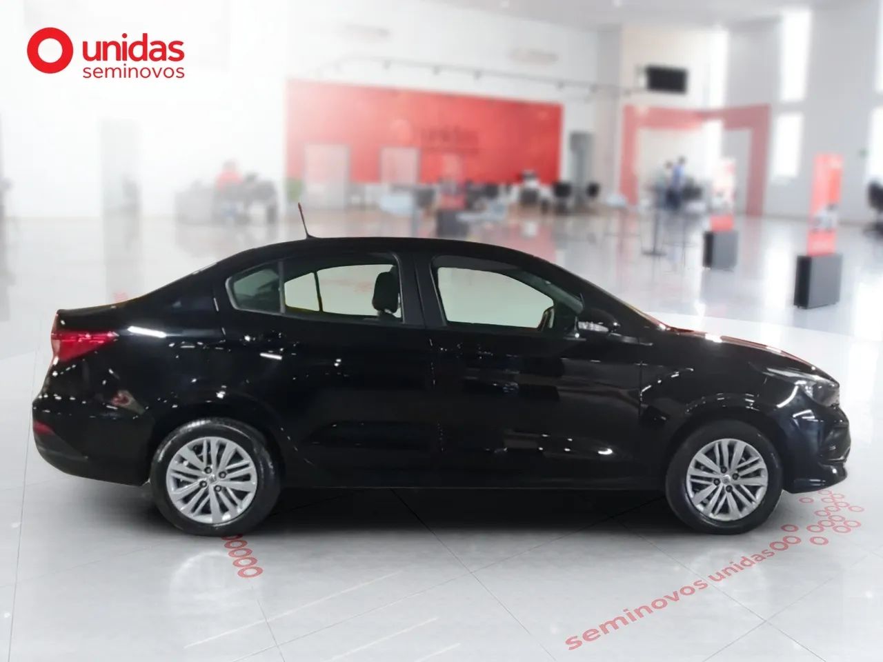 Fiat Cronos DRIVE 1.3 8V Flex Aut., foto 6 de 20