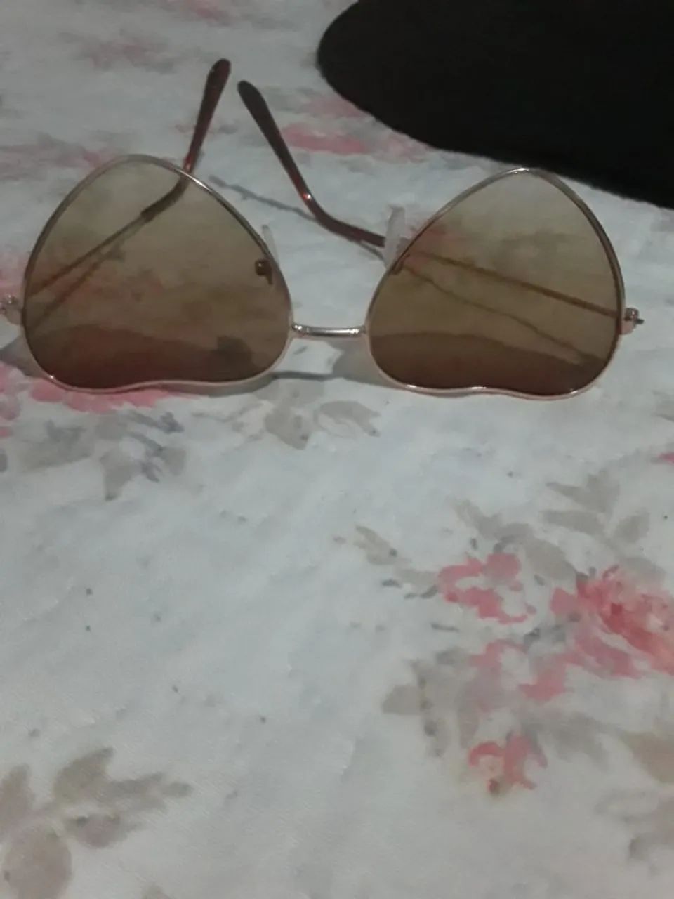 Óculos de Sol Infantil em Formato Coração. - Foto 4