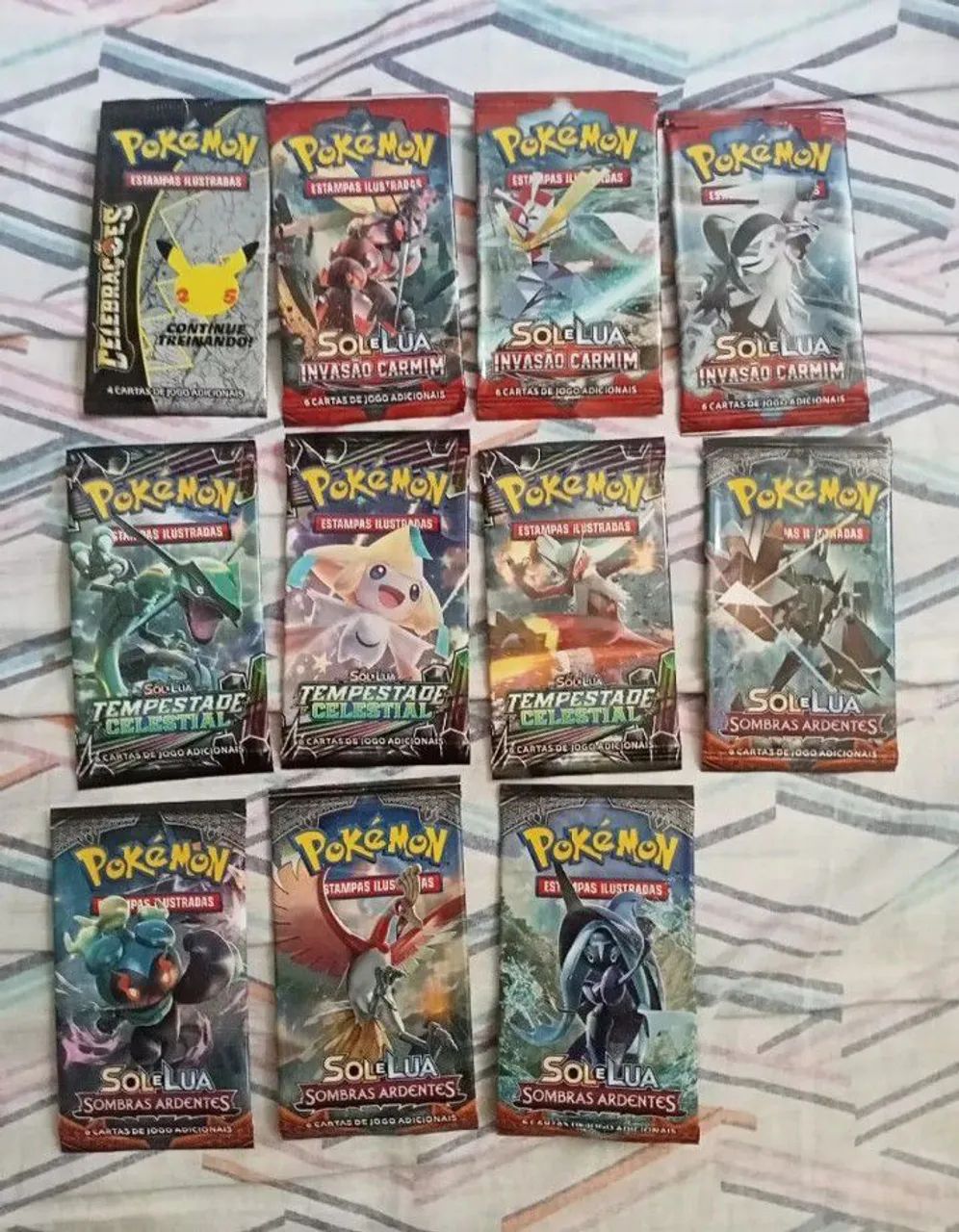 Lote Embalagens Boosters Pokémon  - Foto 2