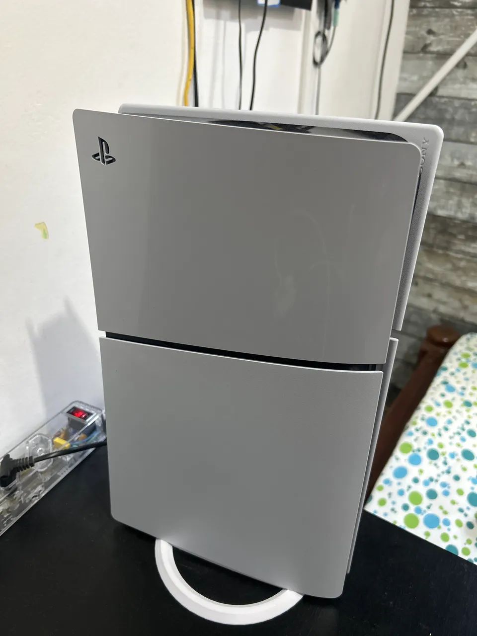 PlayStation 5 com 2 controles e caixa conservada - Foto 2