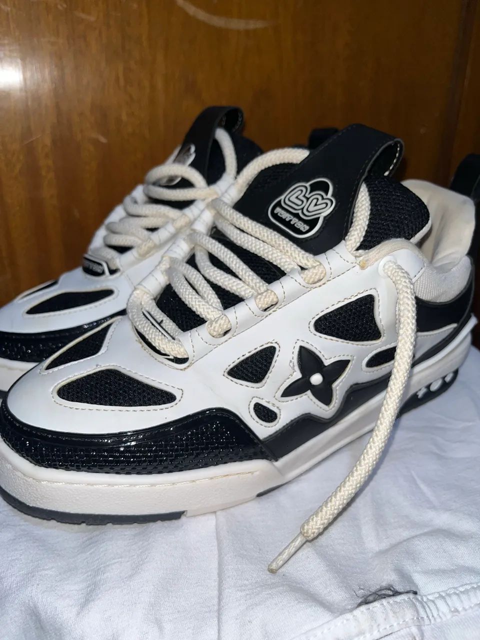 Louis Vuitton Skate Sneaker  N39 original  - Foto 3