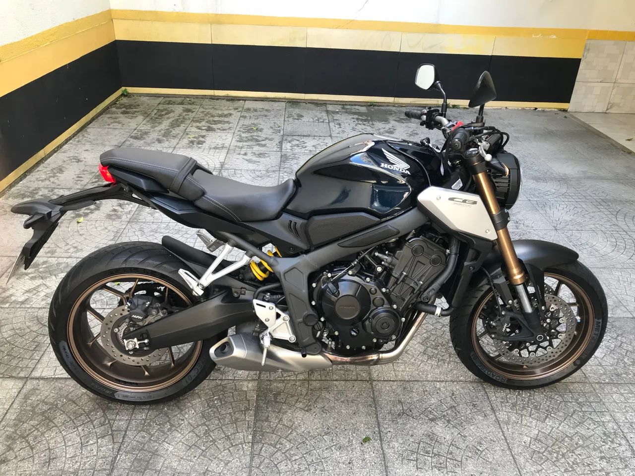 Cb 650R 2021  - Foto 4