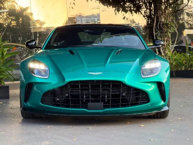 Aston Martin Vantage S Coupe 4.0 V8 680cv, foto 3 de 20