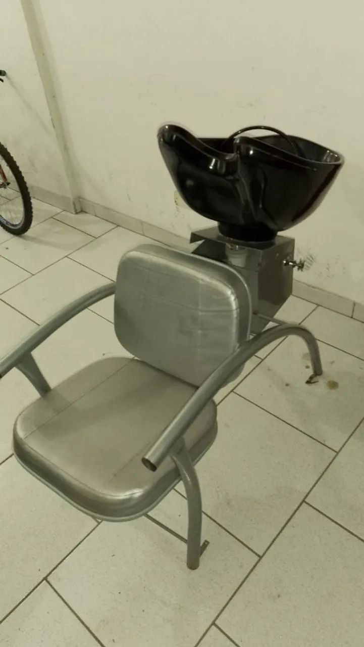 Lavatório Cabeleireiro baixou 