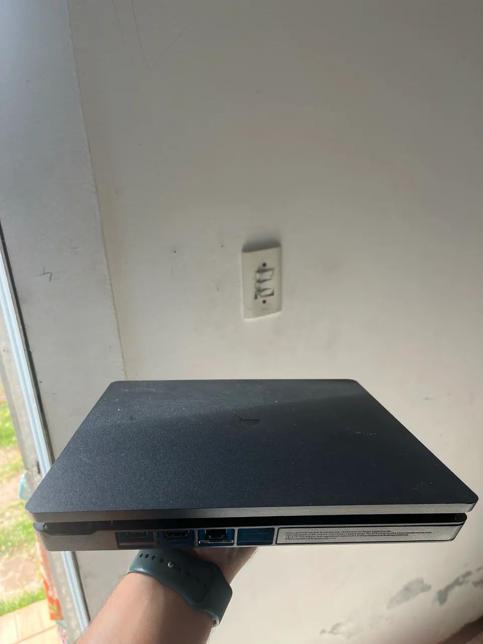 Ps4 slim 