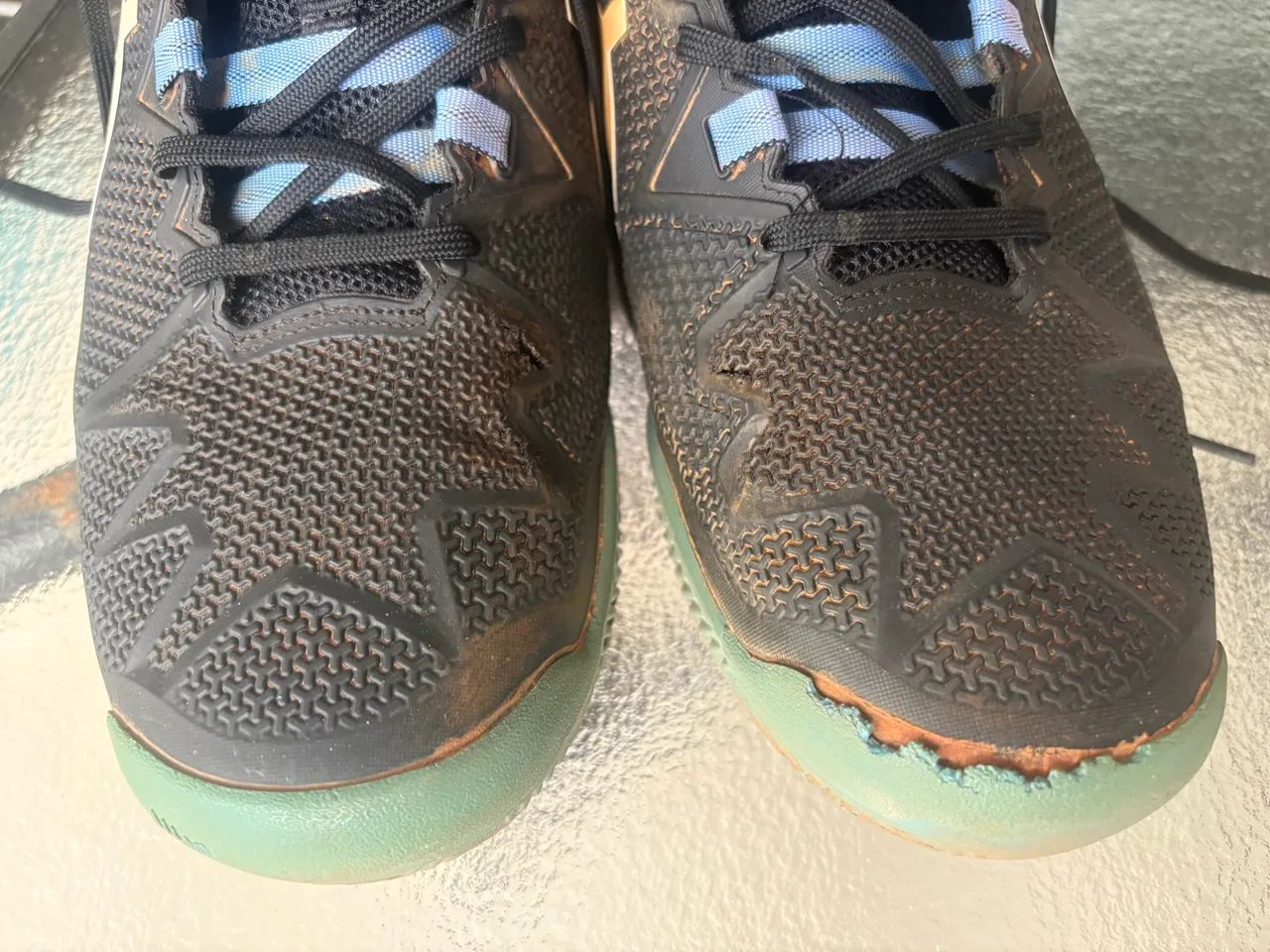 Tenis Asics saibro 44 - Foto 4