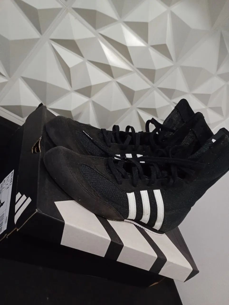 Sapatilha De Boxe adidas Hog 2.0 Boots Fx0561 Preto/branco - Foto 3