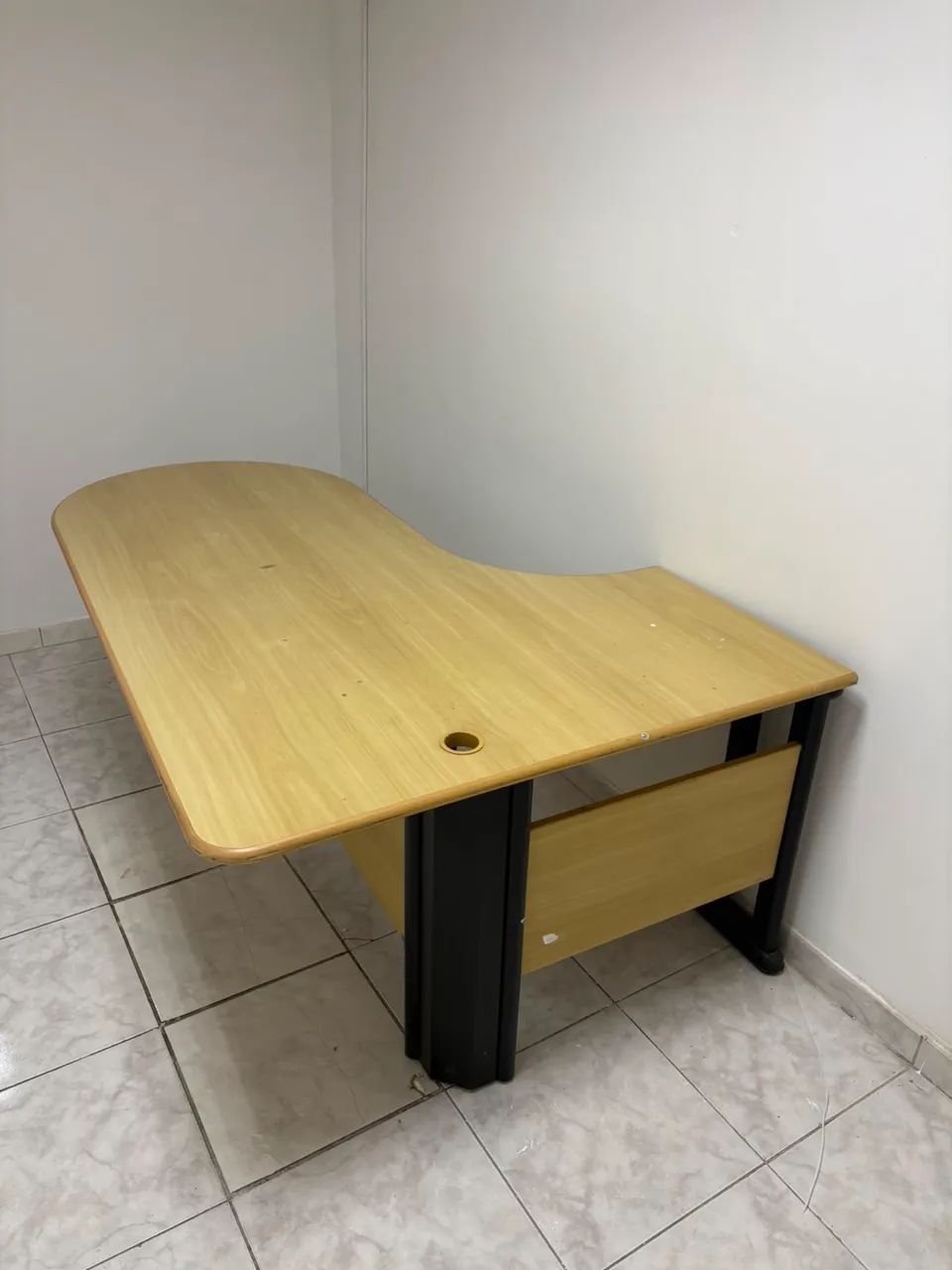 Mesa escritório em L  - Foto 2