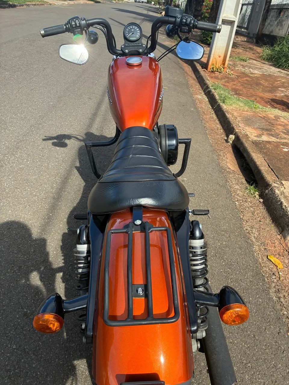 Vendo Harley Davidson XL 883 Iron