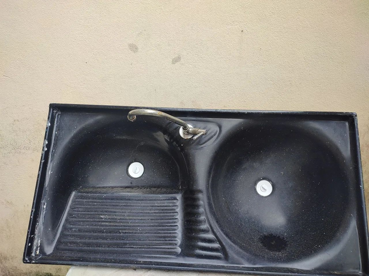 Tanque pra área de serviço 