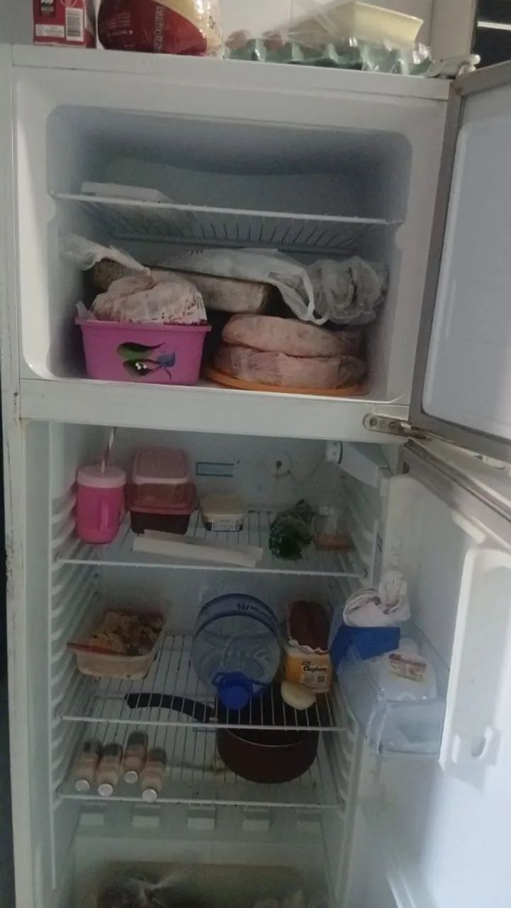 VENDO GELADEIRA CONTINENTAL  - Foto 2