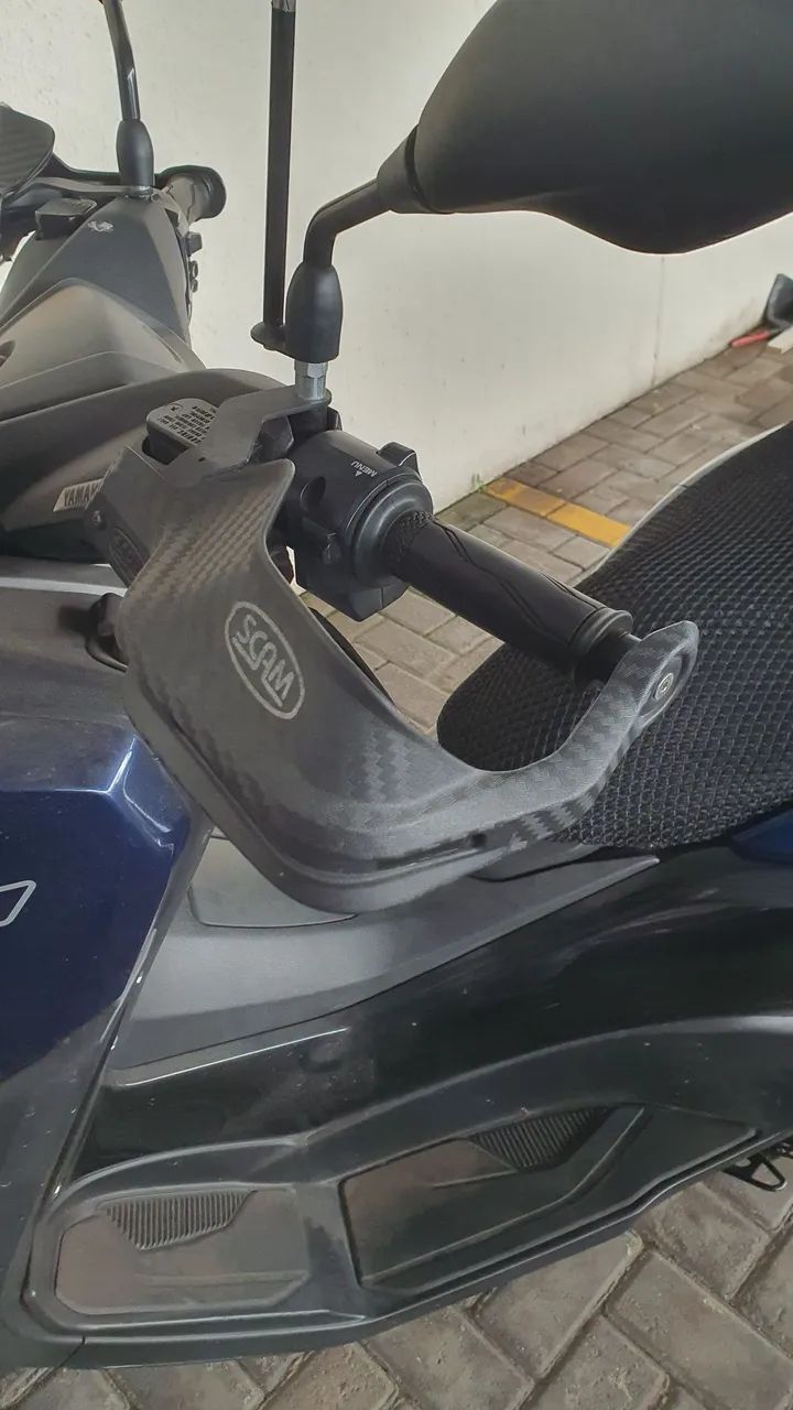 Yamaha Nmax 2021 URGENTE - Foto 4