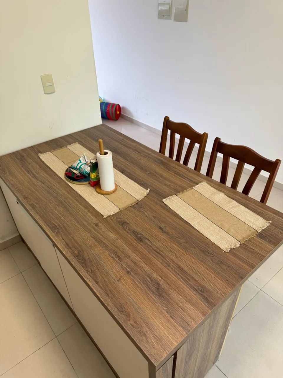 Mesa-Armário com 3 cadeiras  - Foto 3