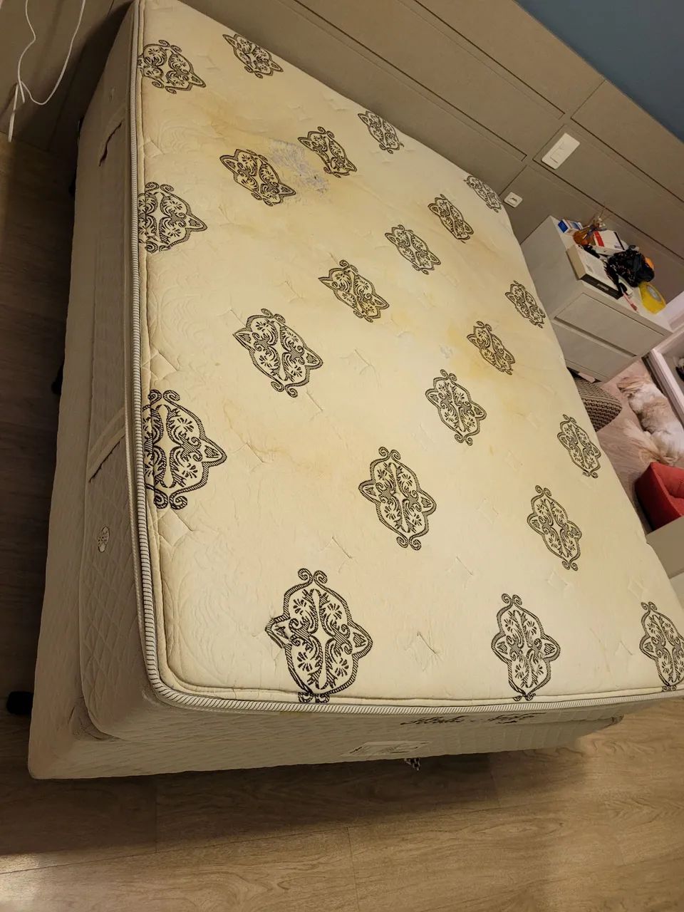 Doação cama box