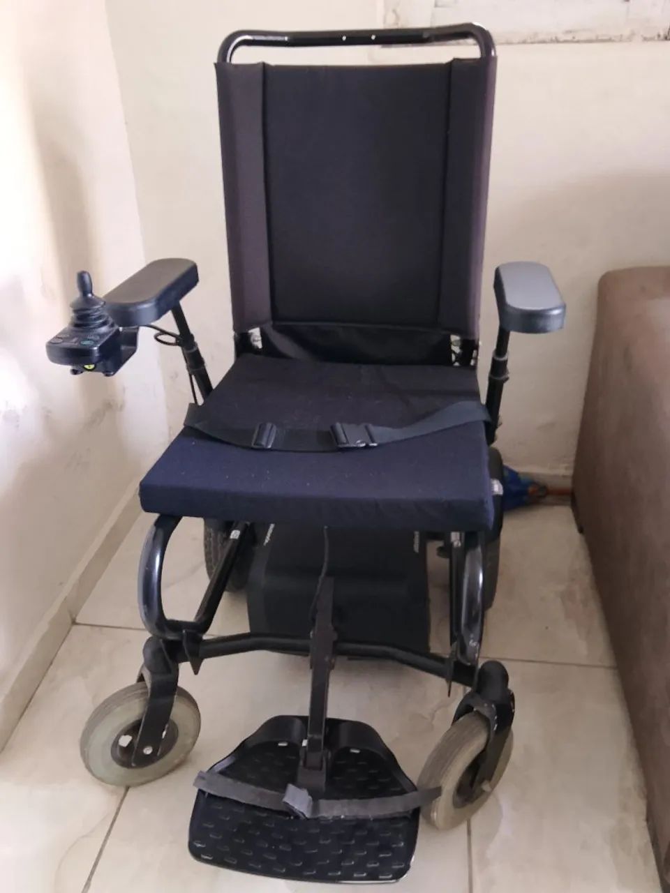Cadeira motorizada  - Foto 2