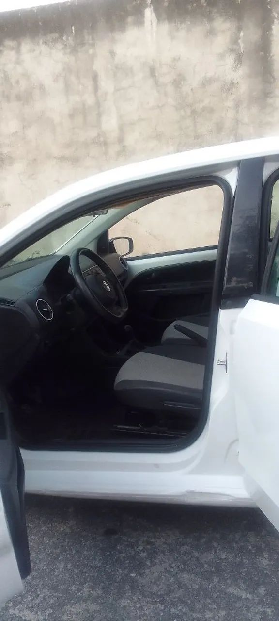 Volkswagen Up! 2015