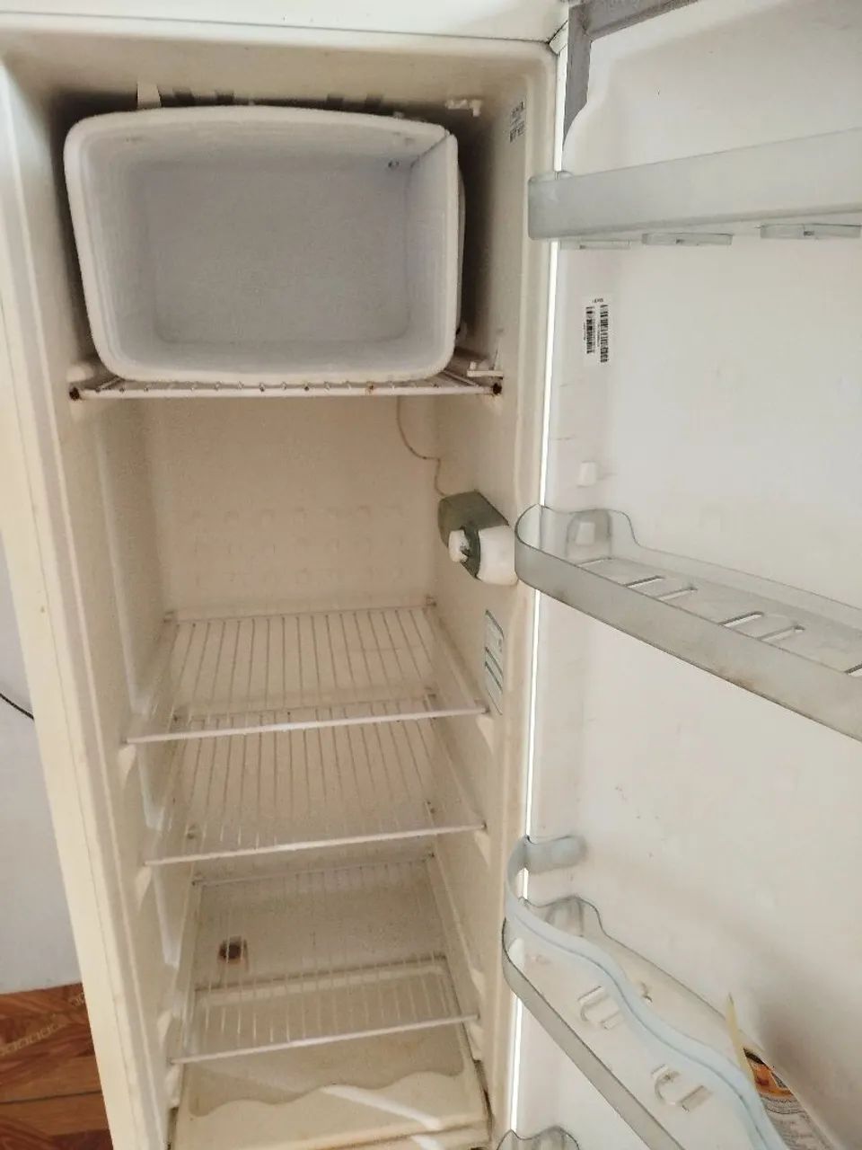 Geladeira usada (Consul 240L) - Foto 2