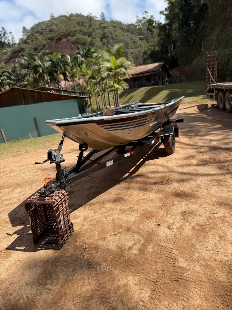 Vendo barco de alumínio semi chata completo proto pra uso  - Foto 3