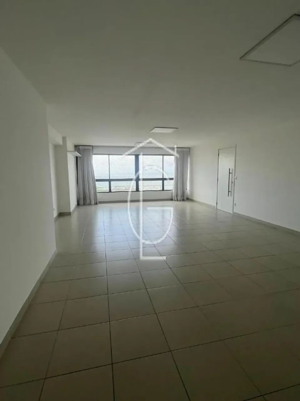 Lindo apartamento de 208 m² e 4 suítes na Rua da Aurora