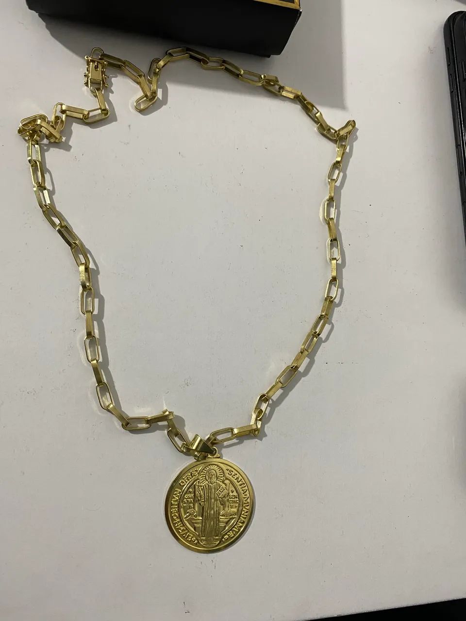 Cordão de moeda antiga 