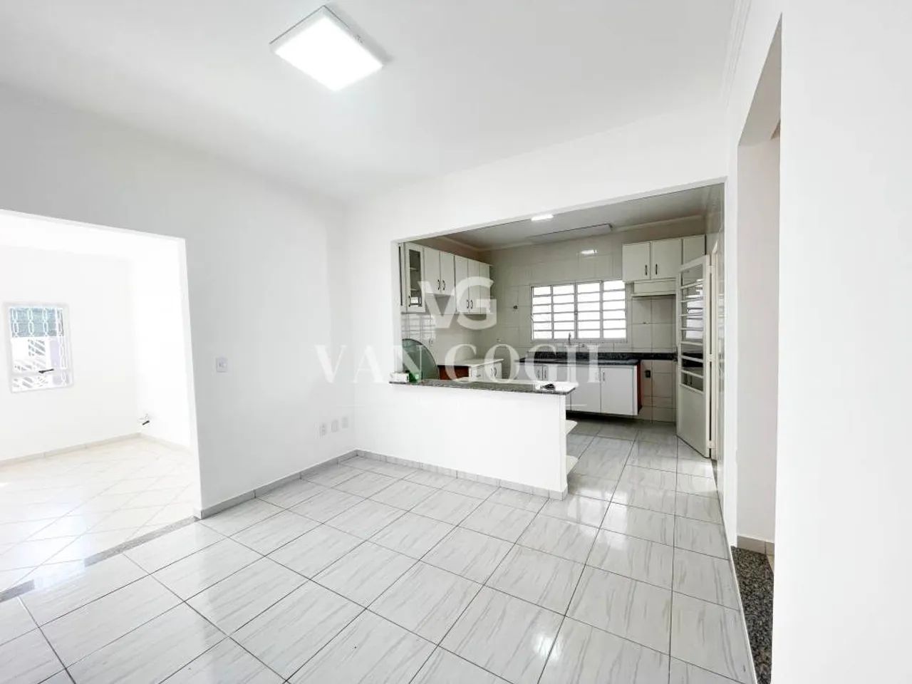 Casa Térrea à Venda em Holambra com 3 Quartos, Suíte e Quintal Gramado - Foto 5
