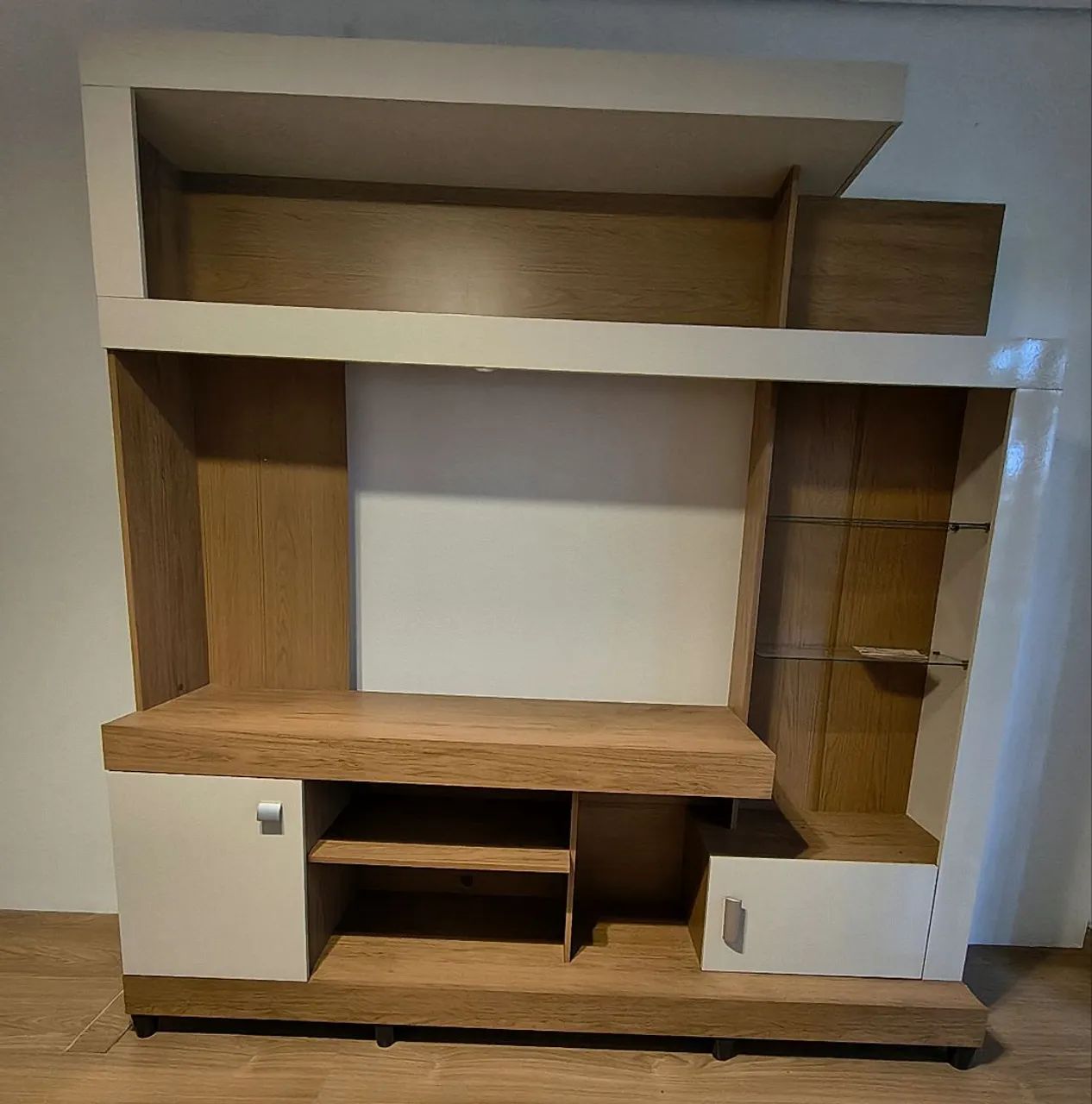 Estante TV Rack Sala ou Quarto