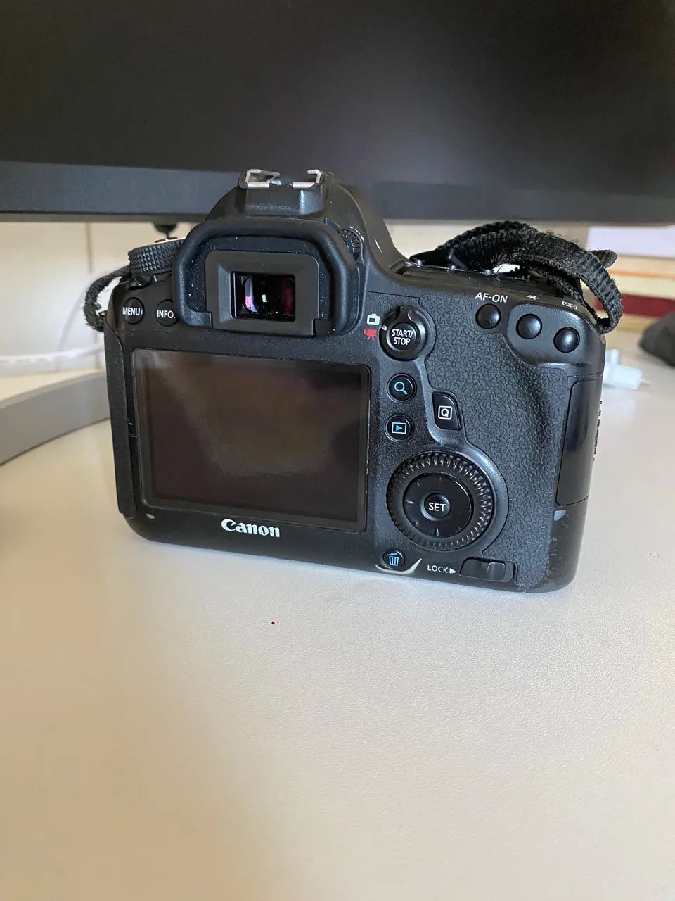 Canon EOS 6D  - Foto 2
