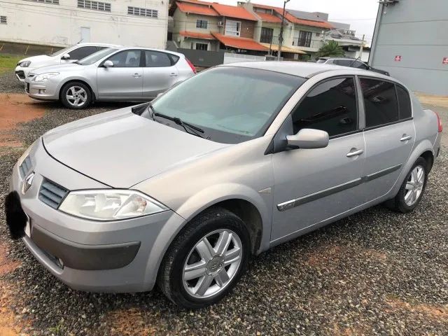 Renault Megane Megane Sedan Dynamique 2.0 16V Aut. 2008