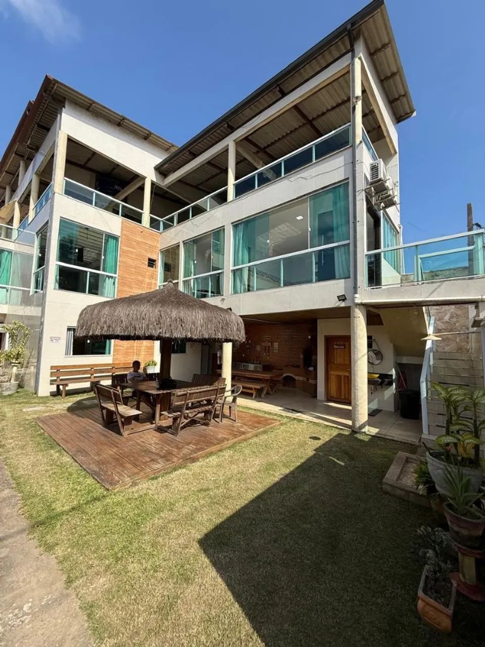 Casarão triplex a apenas 60m da Praia da Biologia - Aracruz/ES!