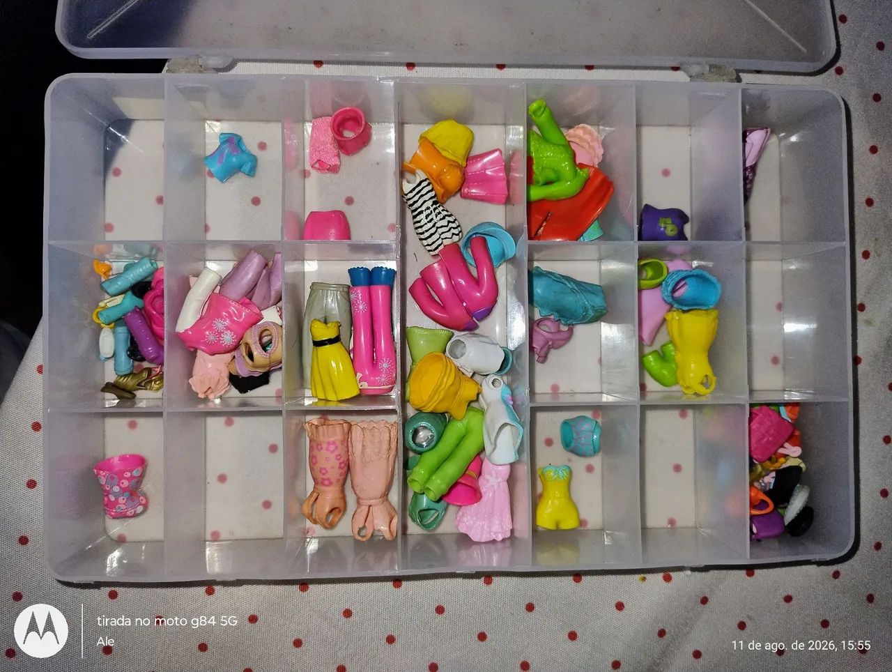 Lote roupinhas Polly com 4 bonecas 