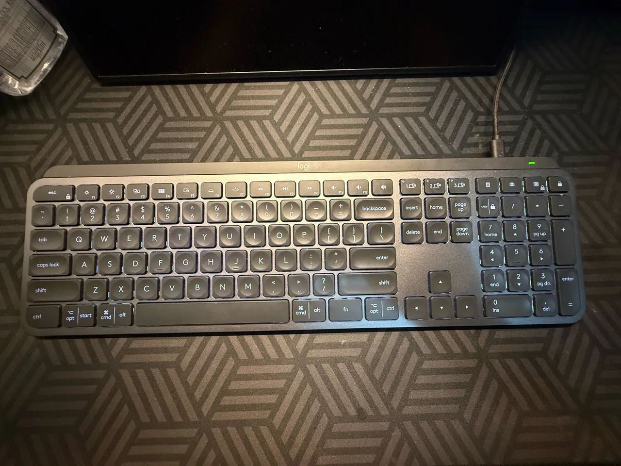 Teclado Logitech MX keys
