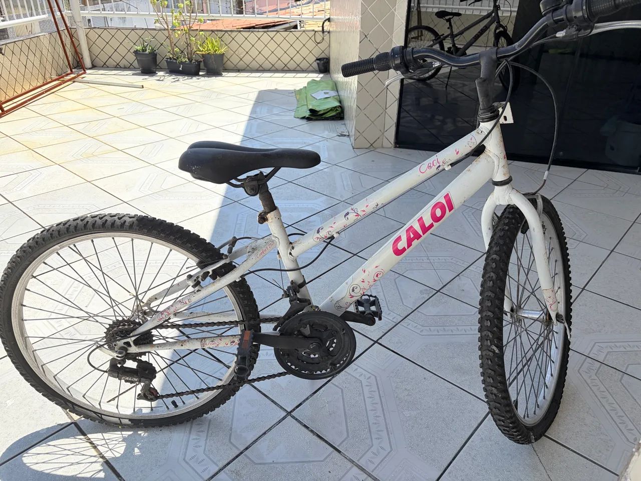 Bicicleta Caloi Cecília aro 24 - Foto 2