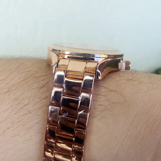 Relógio feminino Curren 9007 (Dourado) - Foto 4
