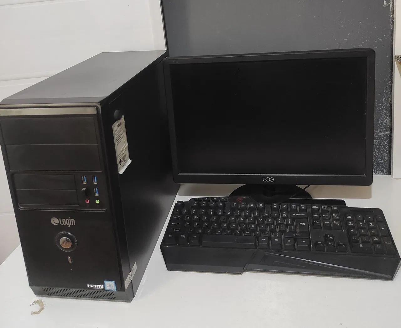 Vende-se computador, impressora e estabilizador 
